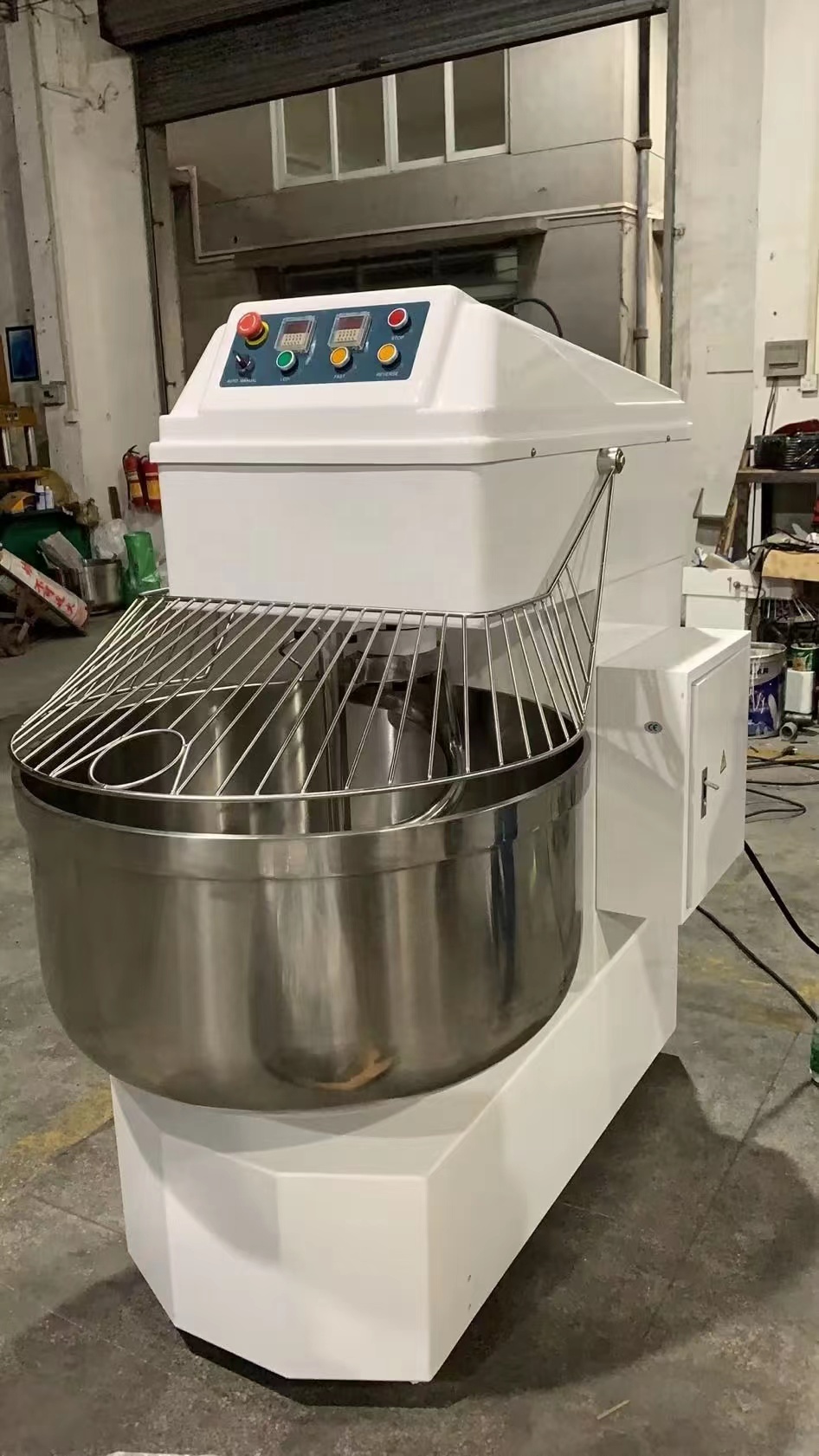 Hot Sale 5kg 8kg 10kg 25kg 50k - مراجعة Dough Mixer Machine وسعره
